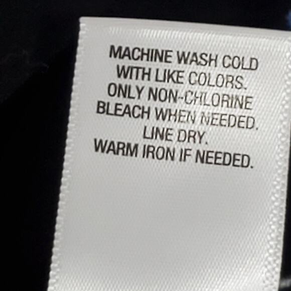 Roz & Ali Black with Embroidered Floral Pencil Skirt Back Slit 2X - Picture 5 of 7